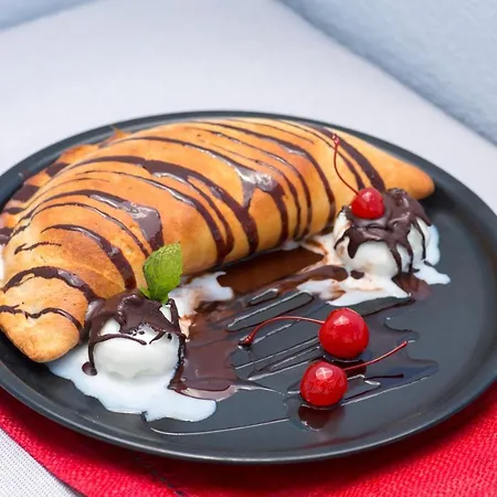 Hotel Pearl On The Cliff & By Pearl Collection 3*