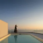 Pearl On The Cliff & By Pearl Collection