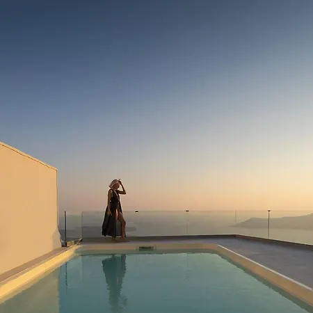 Pearl On The Cliff & By Pearl Collection