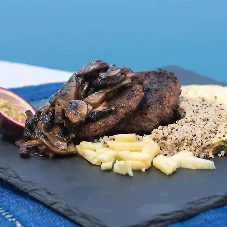 Pearl On The Cliff & By Pearl Collection Hotel 3*