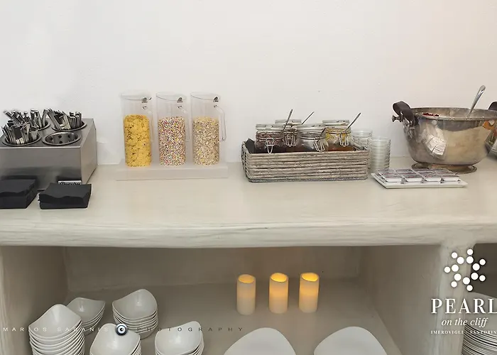 Hotel Pearl On The Cliff & By Pearl Collection 3*