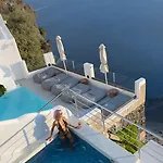 Hotel Pearl On The Cliff & By Pearl Collection 3*
