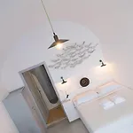 Hotel Pearl On The Cliff & By Pearl Collection