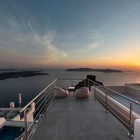 Hotel Pearl On The Cliff & By Pearl Collection 3*