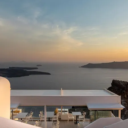Hotel Pearl On The Cliff & By Pearl Collection