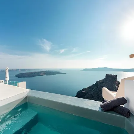 Pearl On The Cliff & By Pearl Collection Hotel Imerovigli (Santorini)