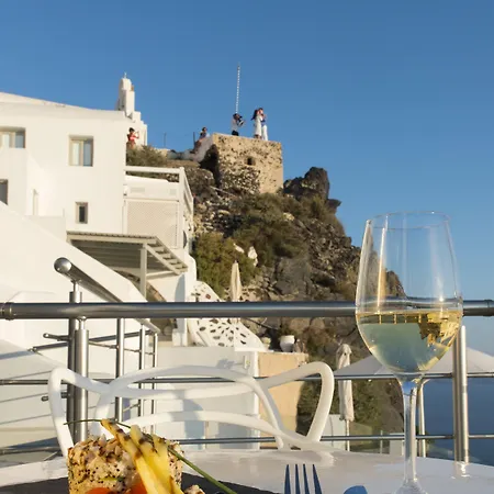 Pearl On The Cliff & By Pearl Collection 3* Fira (Santorini)