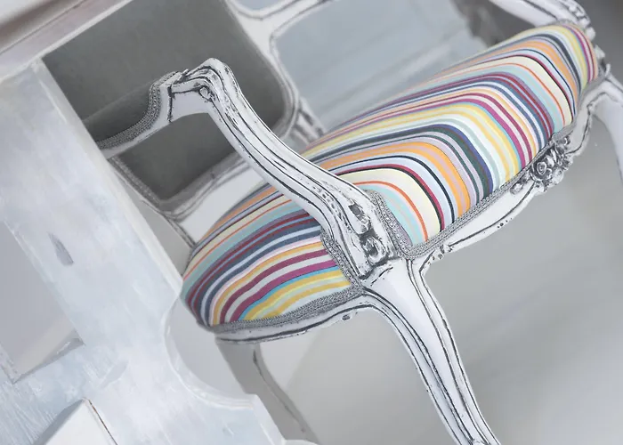 Pearl On The Cliff & By Pearl Collection Fira (Santorini)