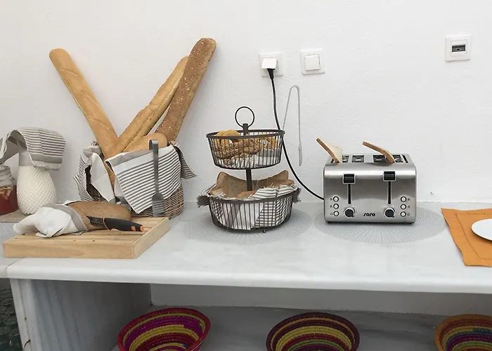 Hotel Pearl On The Cliff & By Pearl Collection