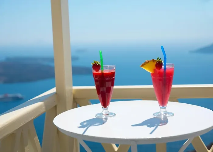 Hotel Pearl On The Cliff & By Pearl Collection 3*